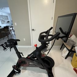 Peloton Bike