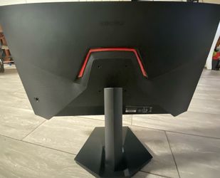 Gaming monitor