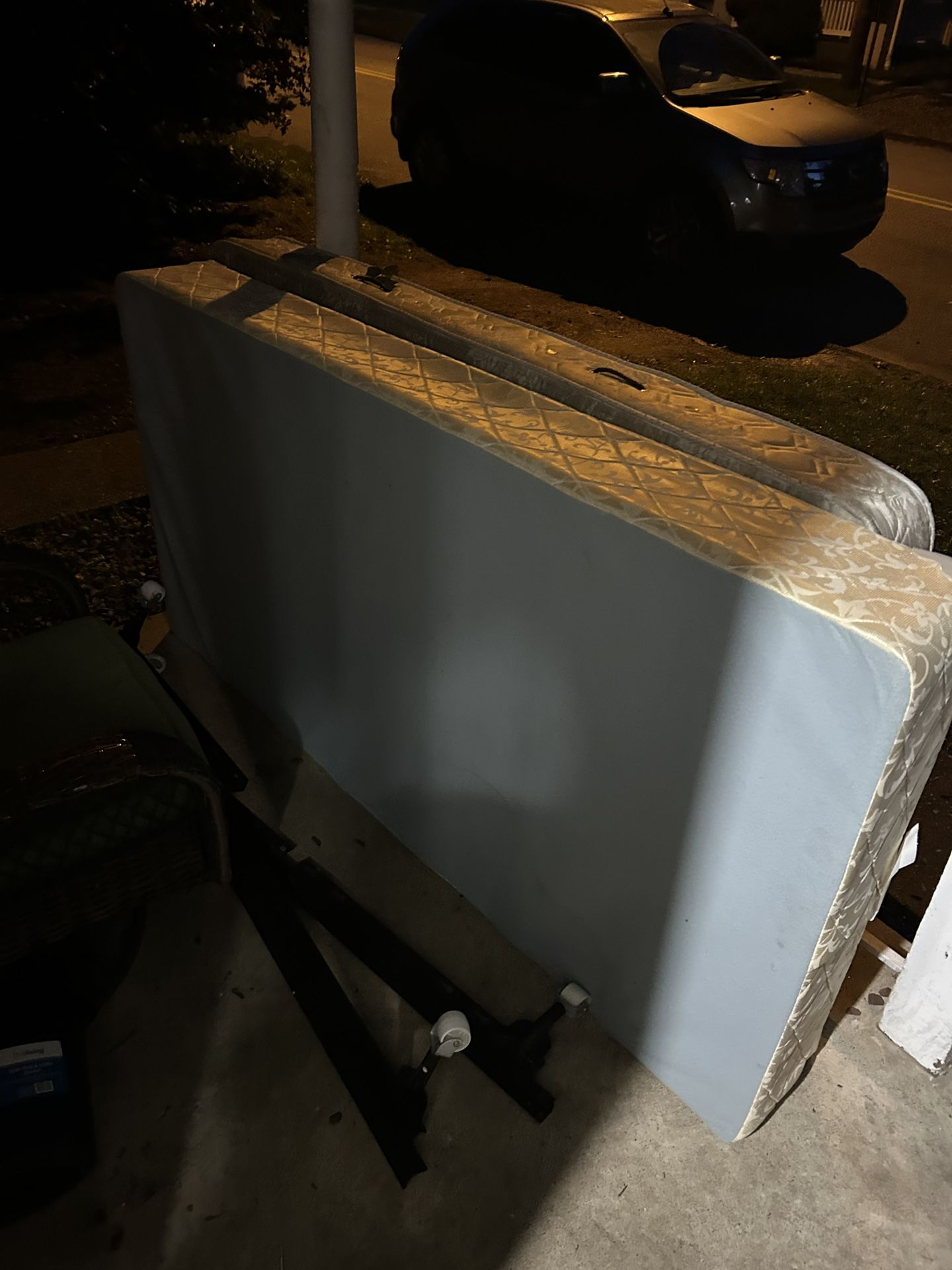 Free Twin Size Bed