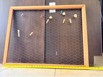 Chicken wire frame