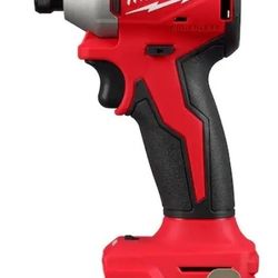 Milwaukee
M18 18V 1/4" Impact Driver
