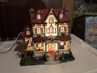 LEMAX Village collection lighted ceramic
