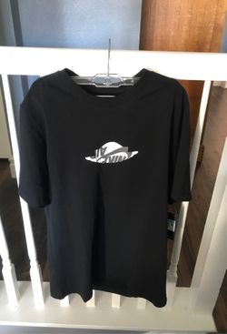 Jordan shirt size medium new