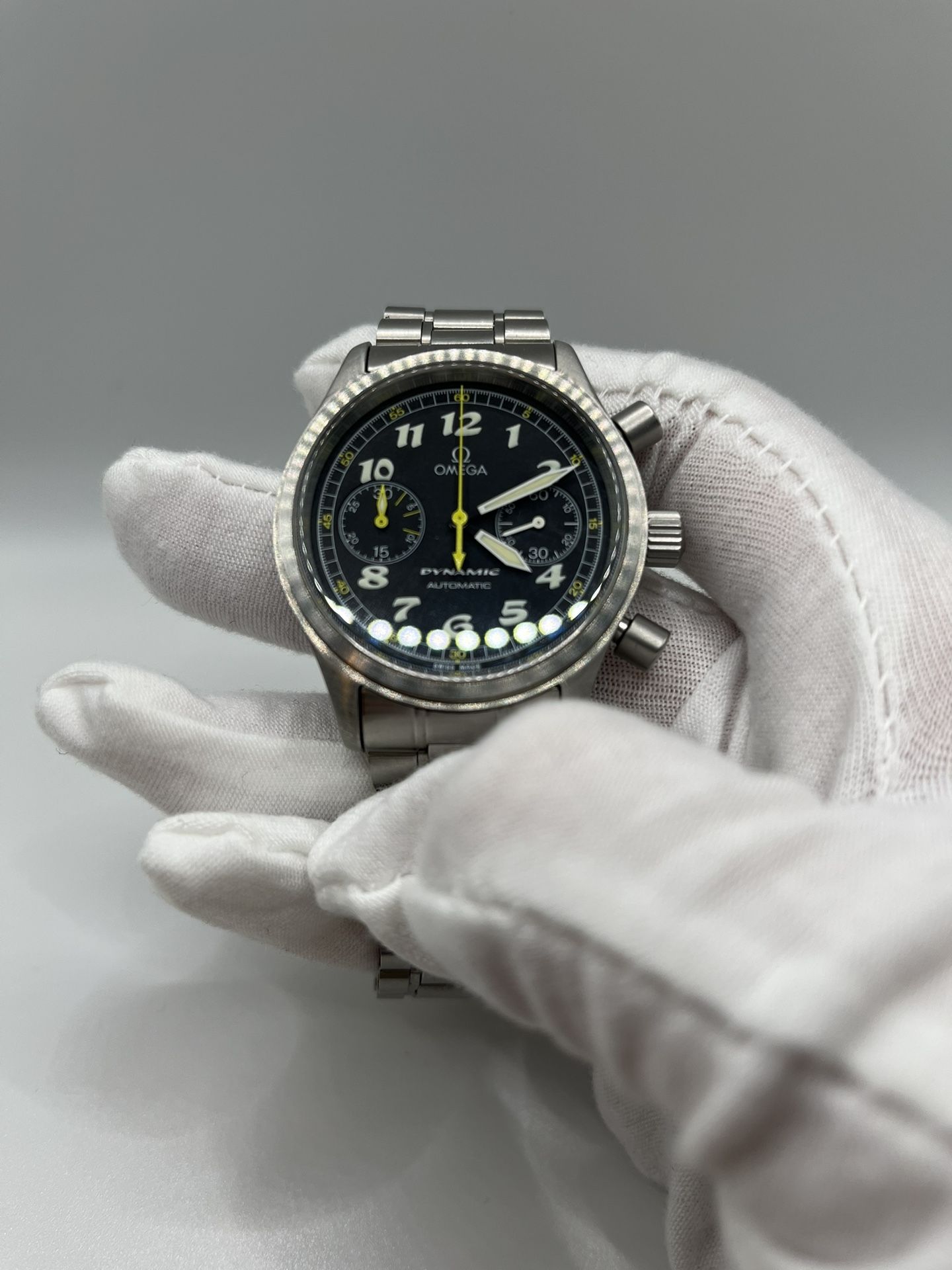 Original Omega Dynamic Mk III Chronograph Stainless Steel Black Dial Yellow Watch Neo Vintage 2000s