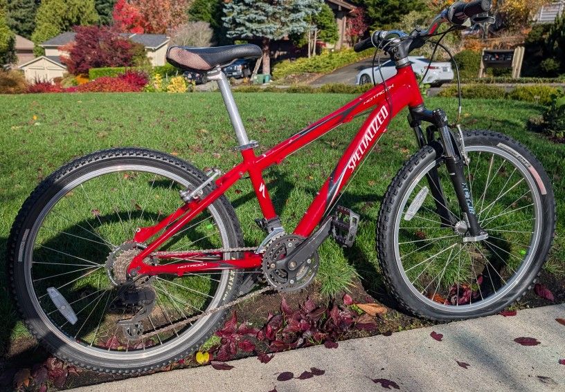 2011 Specialized Hotrock 13.5