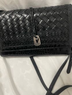 Brighten woven leather crossbody wallet organizer.