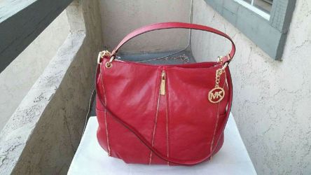 Michael Kors leather purse