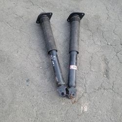 10/14 Infinity G37/25/Q50 Rear Shocks Absorber
