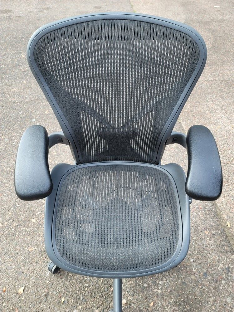 Herman Miller Aeron Office Desk Chairs 
