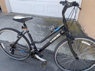 27” TREK BIKE