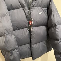 Nike Sportswear Club Men's Puffer Jacket (Iron Grey/White) 2x
