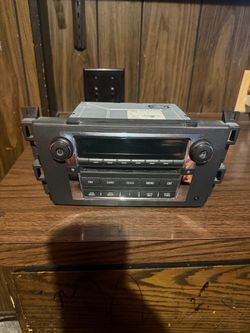 Cadillac Dts Factory Radio