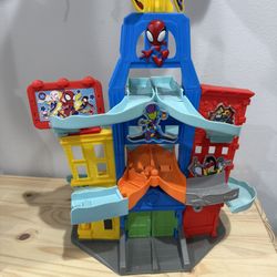 Spidey and His Amazing Friends Metals City Track Set