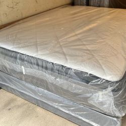 NEW MATTRESS QUEEN SIZE PILLOW TOP WITH BOX SPRING 