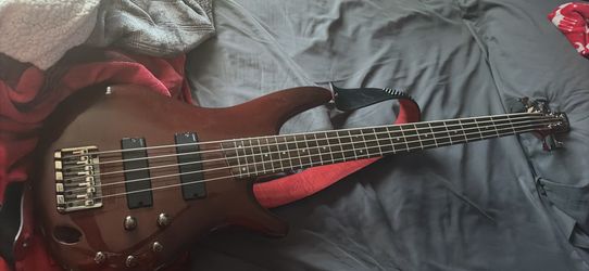 Bajo