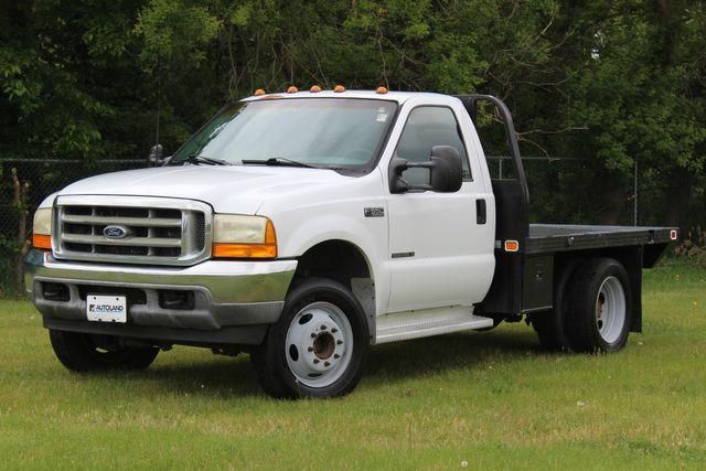 2001 Ford F-550 Chassis