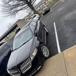 2012 Lincoln MKT