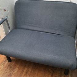 Fold Out Couch/Bed $100 OBO
