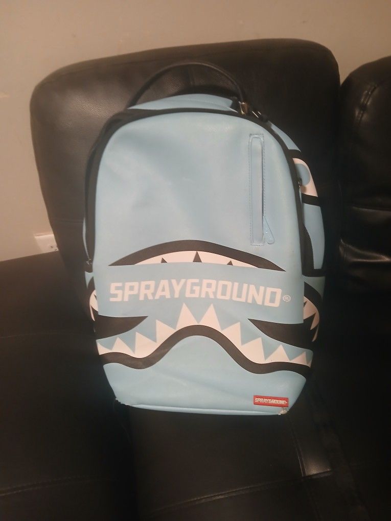 🎒 Backpack