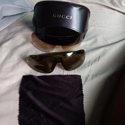 GUCCI Sunglasses 