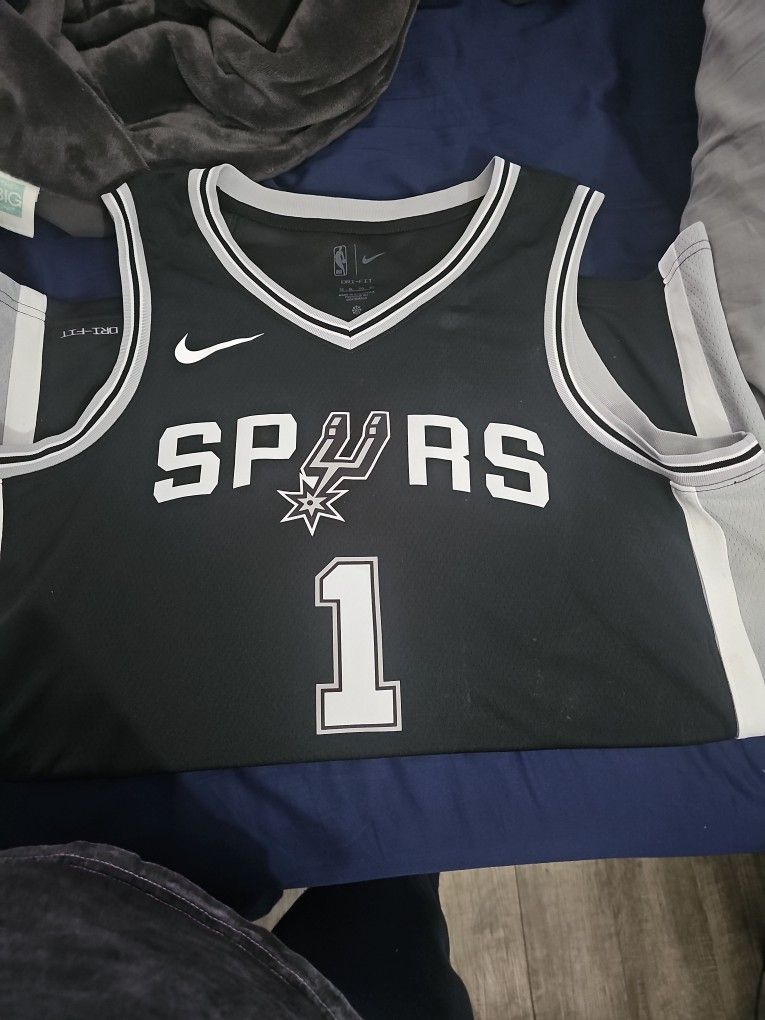 WEMBANYAMA SAN ANTONIO SPURS JERSEY