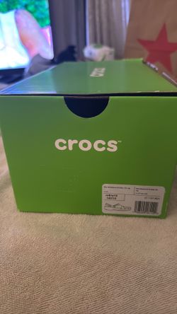 Crocs size 8 mens/10 womens
