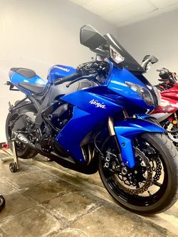 2008 Kawasaki ZX10R for Sale in Dallas, TX - OfferUp