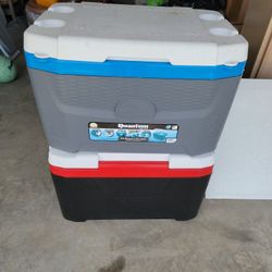 Family Cooler Made In igloo 