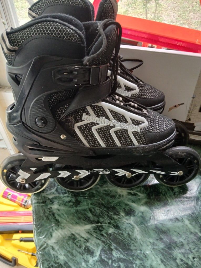 Roller Skates Mammy Goal