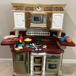 Step 2 play kitchen 