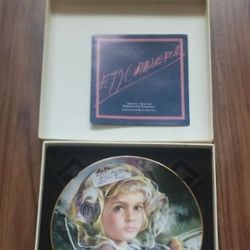 Vintage Royal Doulton  1983 By Francisco Massaria