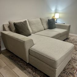 Sectional Sofa 