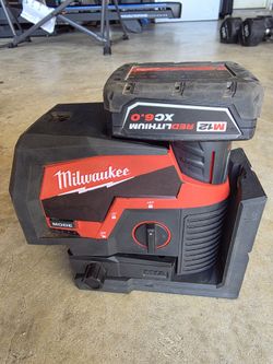 Milwaukee Laser Cross Line And Plum