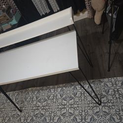 White Desk White Black Metal Legs