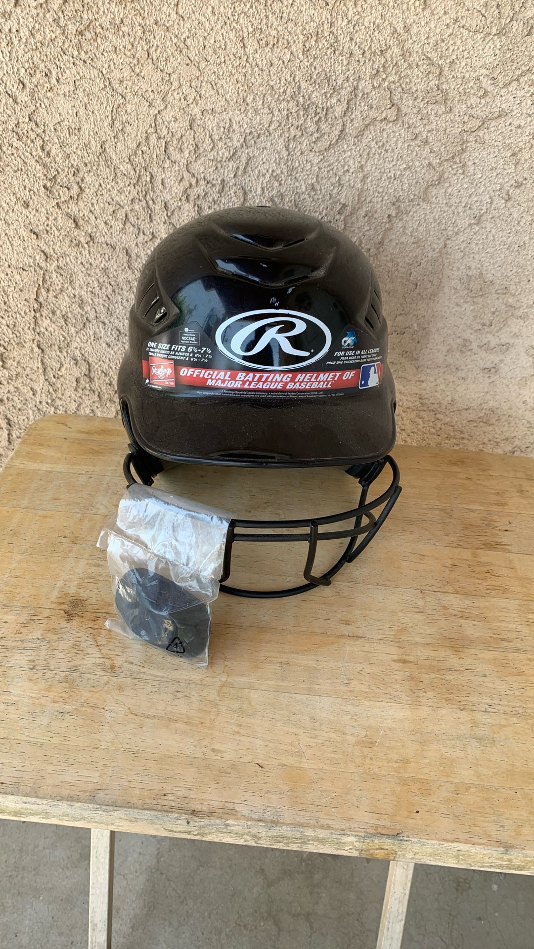 RAWLINGS BASEBALL BATTING HELMET WITH SHIELD AND CHIN STRAP