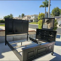 Bedroom Set 