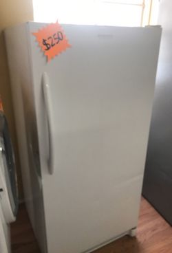 Frigidaire Freezer