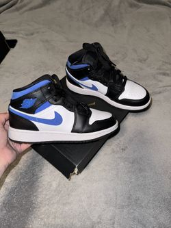 Air Jordan 1 Mid