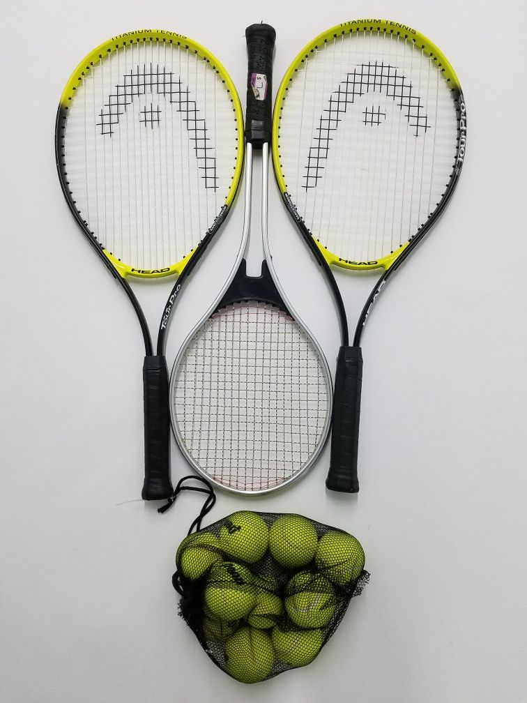 Lot of 3 tennis rackets plus bag of balls
