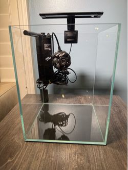 Rimless aquarium tank