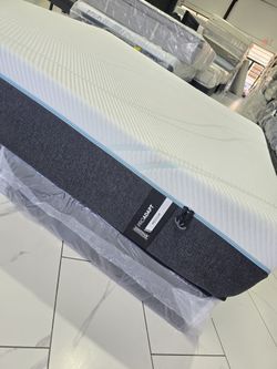 King Sizes Mattress And Box Spring Tempur-pedic