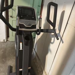 Pro form Elliptical