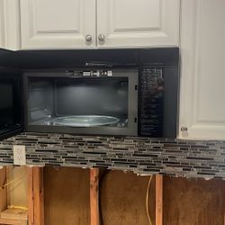 Microwave Oven