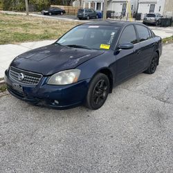 2005 Nissan Altima 2.5 SL 