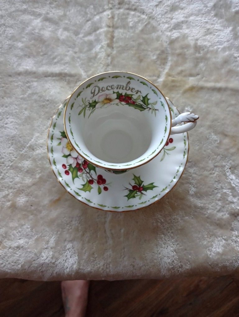 Vintage Royal Albert Bone China Teacup and Saucer