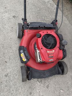 Troy Bilt Push Mower Not Working For Parts Or Fix. 80$$$ No Bag