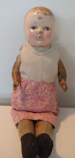 EARLY PRIMITIVE DOLL