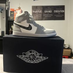 Air Jordan - 1 High Dior x |Grey| Men’s Size 12