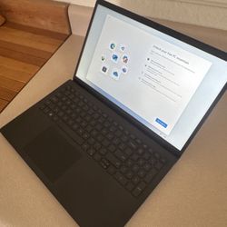 Dell Inspiron 15 Laptop – i5 / 16GB RAM / 512GB SSD – Excellent Condition