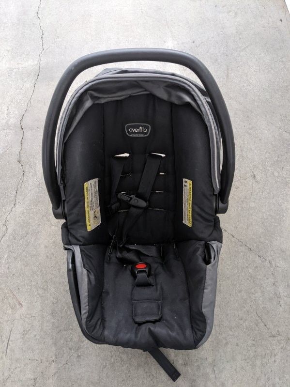 Evenflo 4 in 1 Carseat